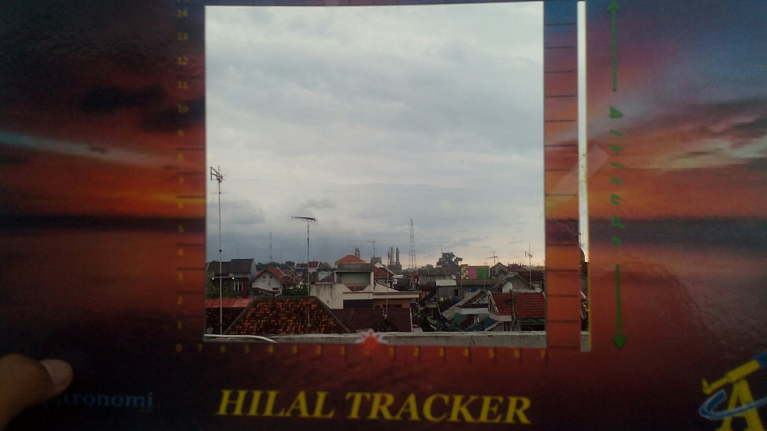 Mencari Hilal dengan Hilal Tracker
